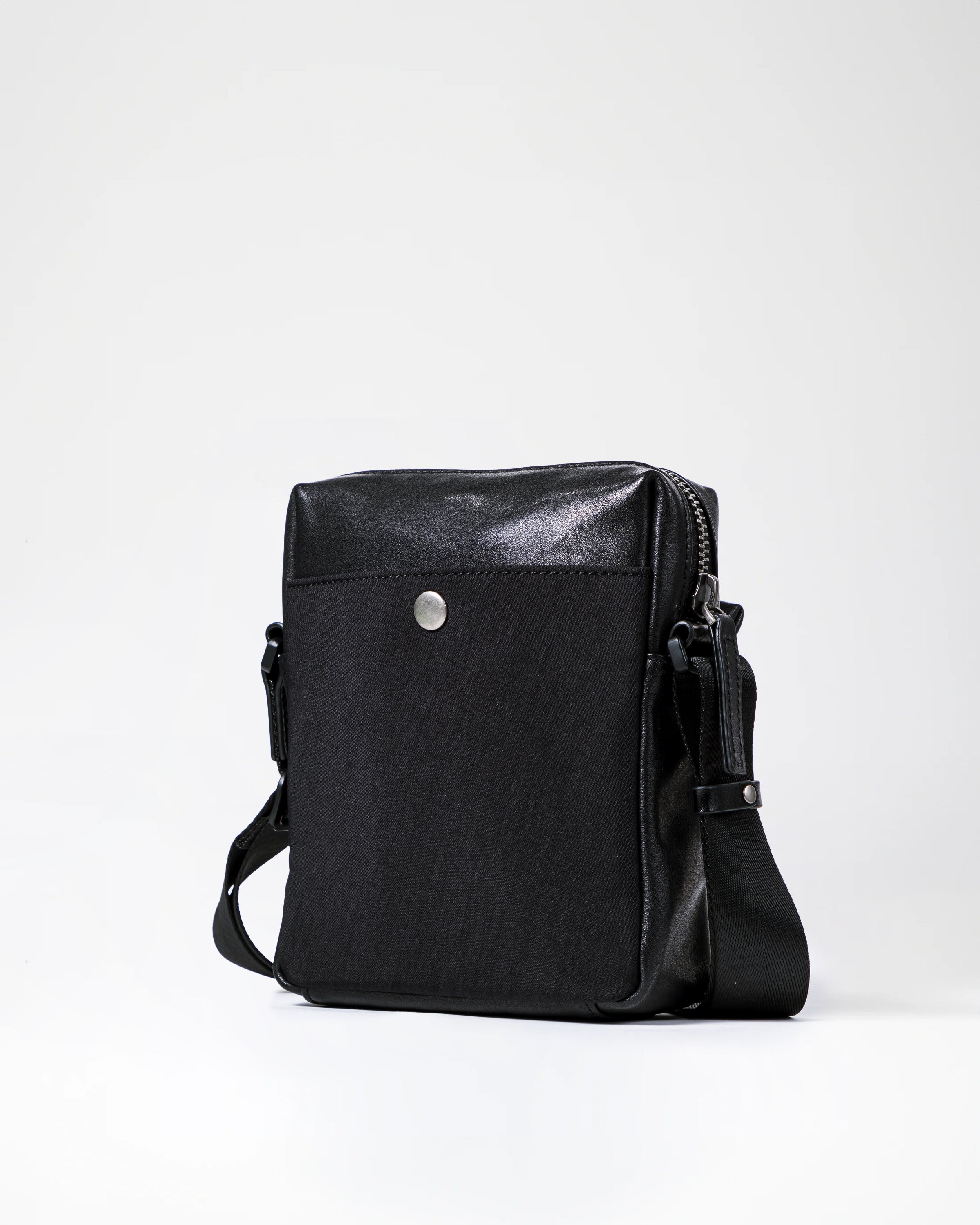 TOUGH JEANSMITH Percy Crossbody Bag