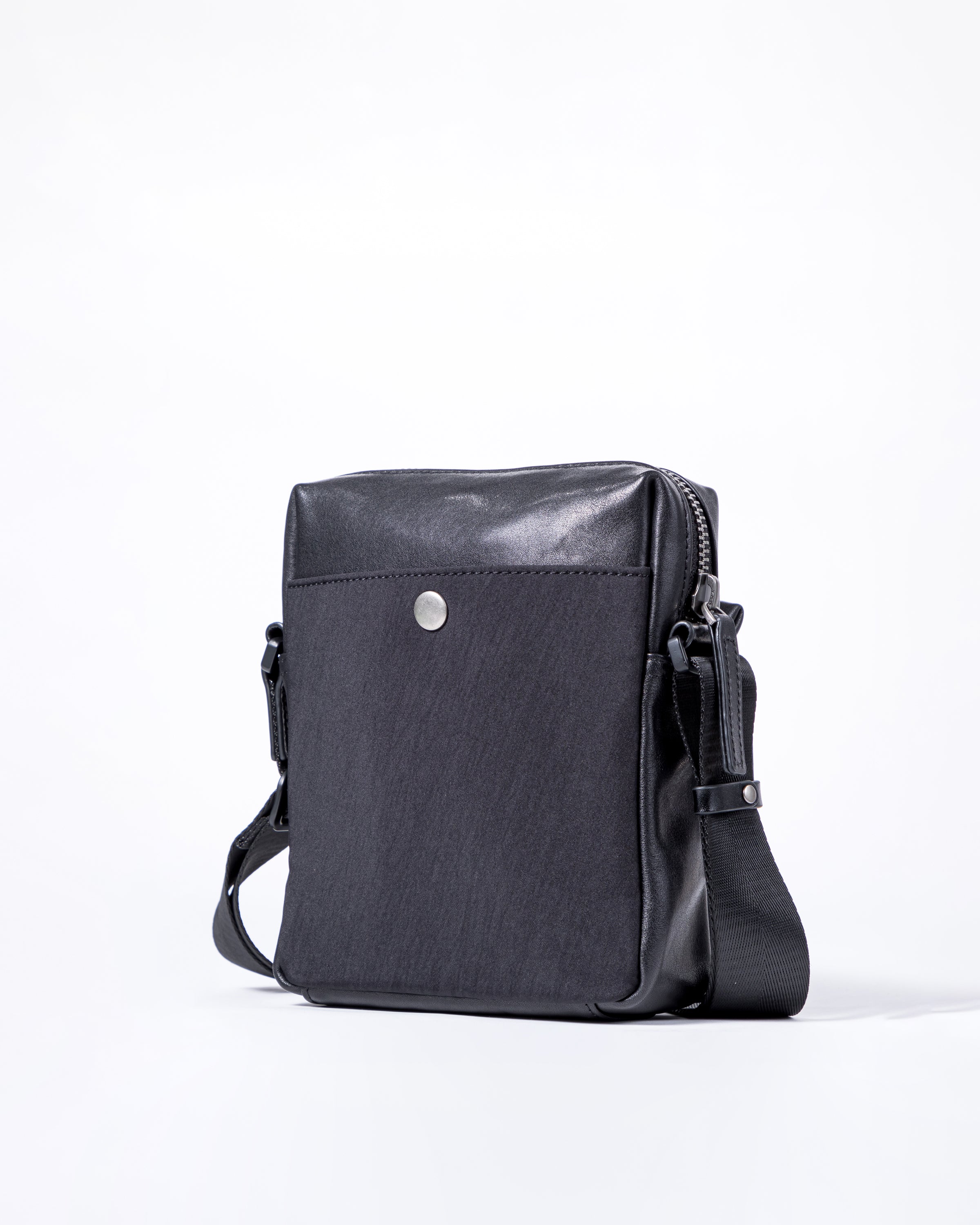 TOUGH JEANSMITH Percy Crossbody Bag