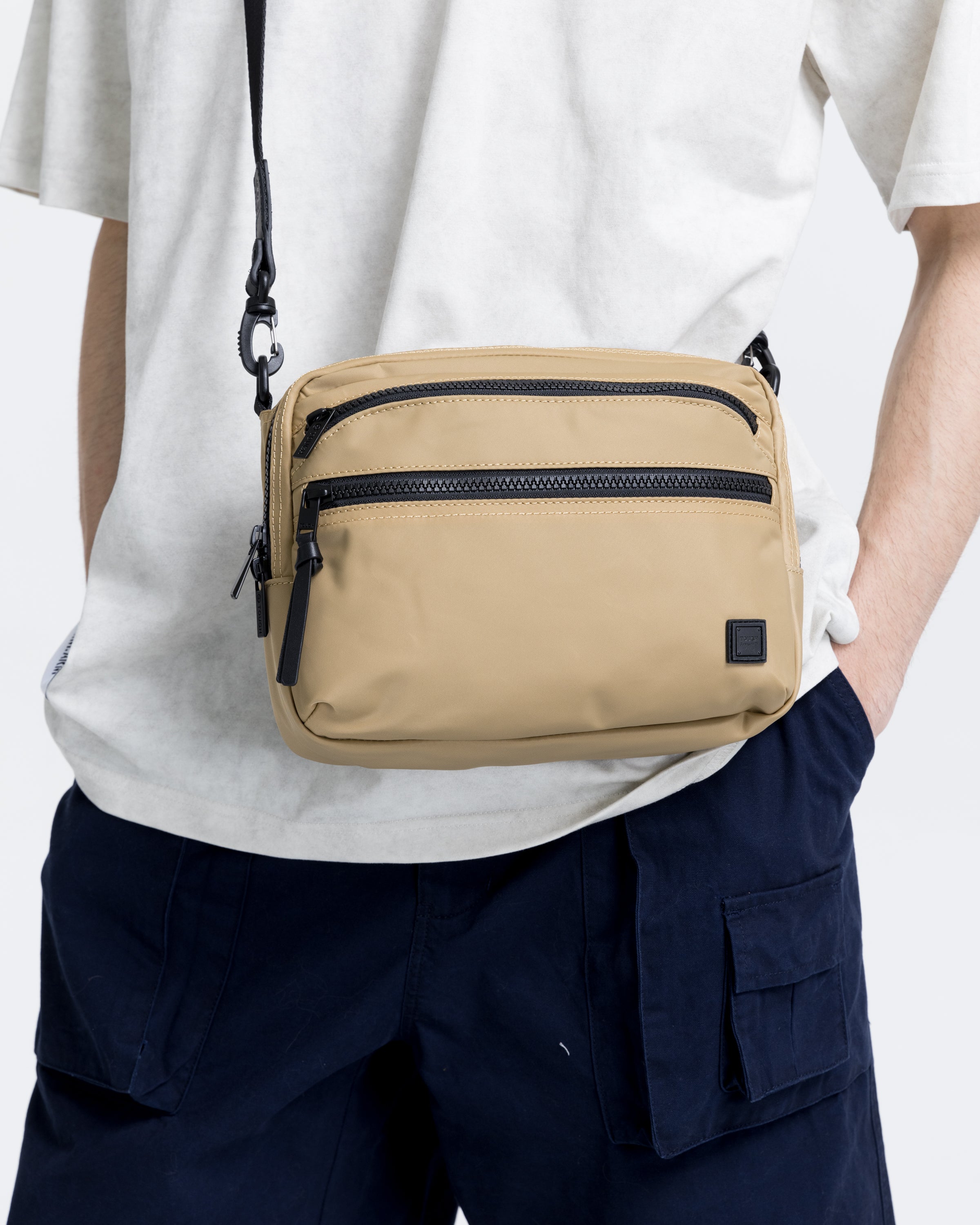 TOUGH JEANSMITH Numerous Shoulder Bag