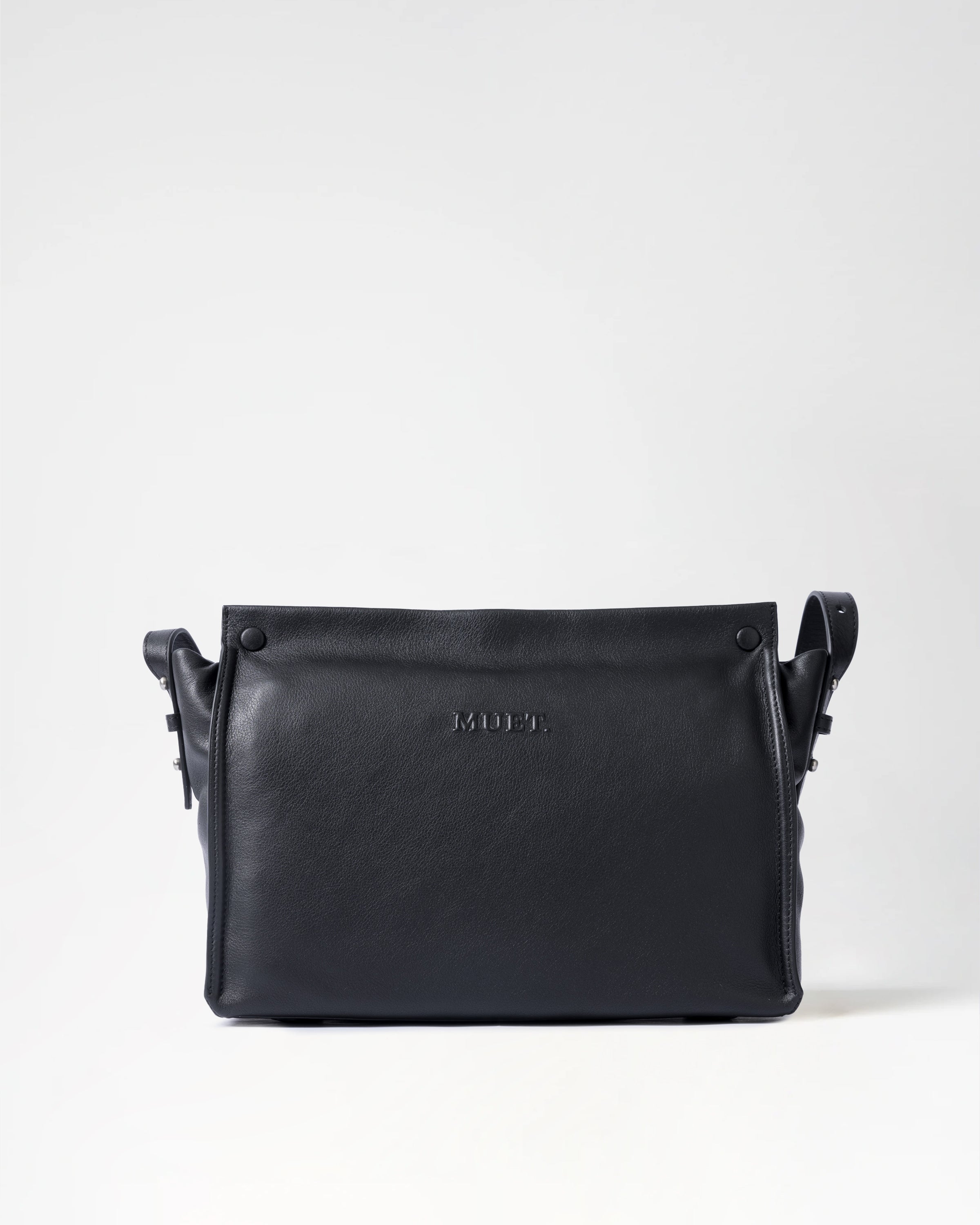 MUET. Sliced ​​shoulder bag