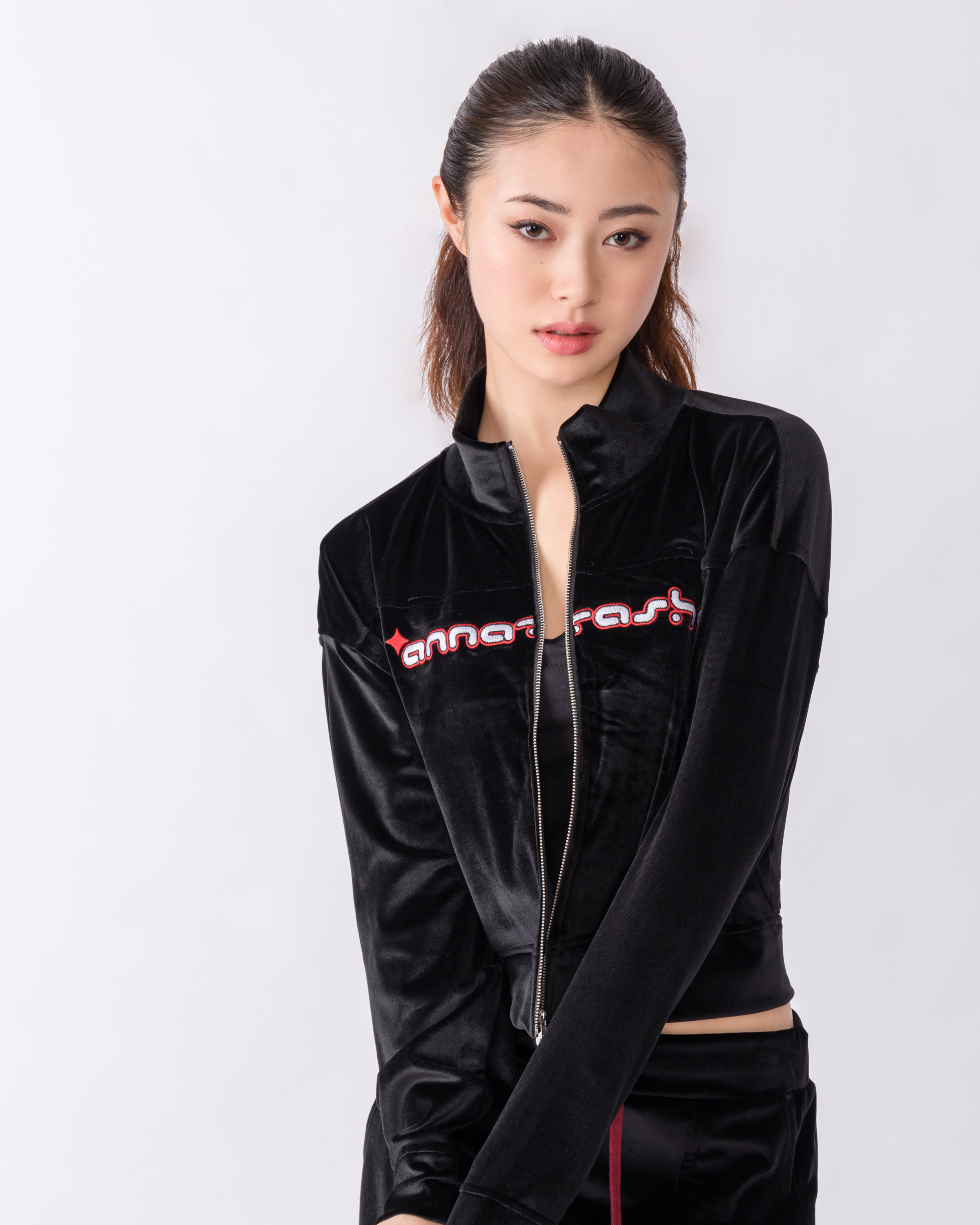 AN-NATASHA velvet zipper jacket with English text embroidery