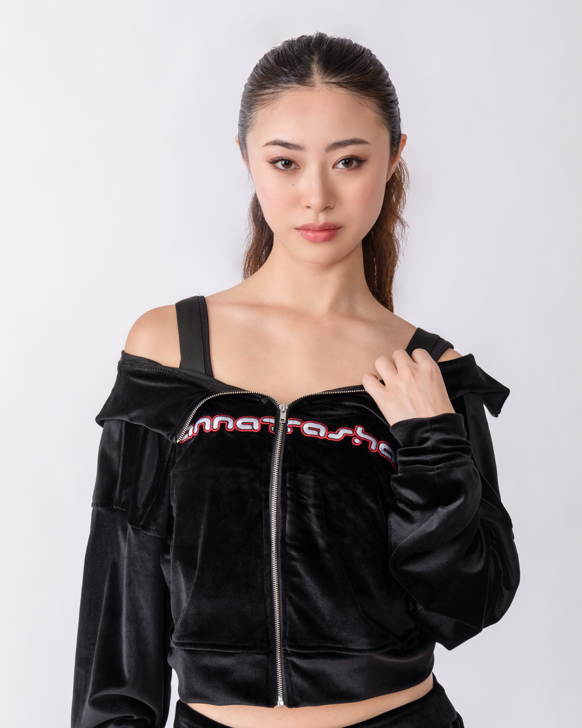 AN-NATASHA velvet zipper jacket with English text embroidery